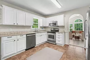 13 Morgan Ave, Cartersville, GA 30121 - Photo 4