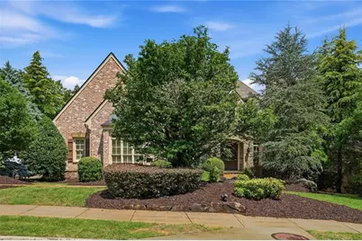 2210 Heathermoor Hill Drive, Marietta, GA 30062 - Photo 2