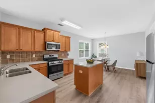 5250 Stevehaven Ln, Cumming, GA 30028 - Photo 4