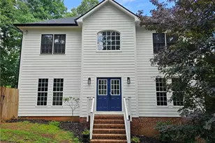 225 Nacoochee Dr, Woodstock, GA 30188 - Photo 6
