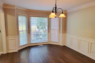 8541 Birch Hollow Dr, Roswell, GA 30076 - Photo 6
