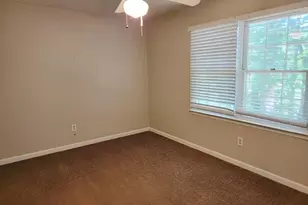 8541 Birch Hollow Dr, Roswell, GA 30076 - Photo 18