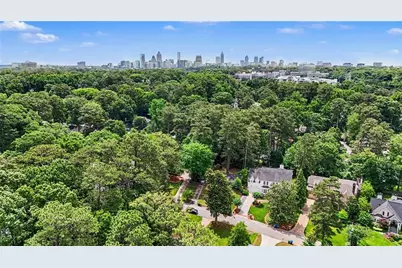 986 Wadsworth Drive NW, Atlanta, GA 30318 - Photo 46