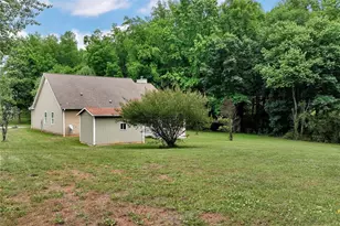 1044 Lothridge Rd, Cleveland, GA 30528 - Photo 34