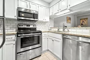 1800 Clairmont Lake, Decatur, GA 30033 - Photo 16