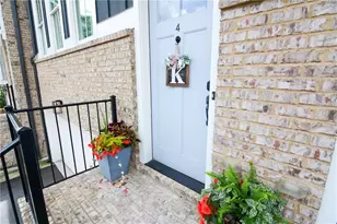 370 Thrasher St, Norcross, GA 30071 - Photo 4