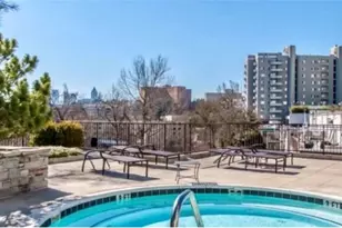2277 Peachtree Rd NE, Atlanta, GA 30309 - Photo 32