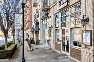 2277 Peachtree Rd NE, Atlanta, GA 30309 - Photo 30