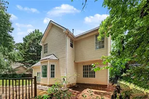 1298 Berryhill Dr, Lithonia, GA 30058 - Photo 22