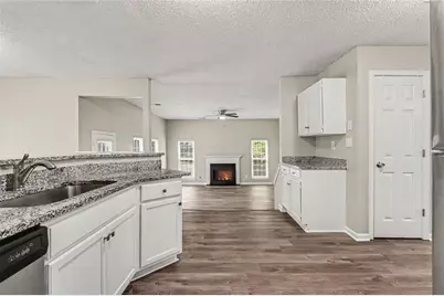 1298 Berryhill Drive, Lithonia, GA 30058 - Photo 10