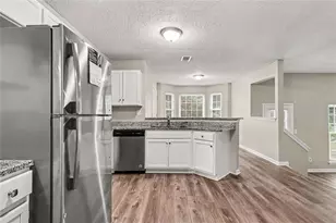 1298 Berryhill Dr, Lithonia, GA 30058 - Photo 8