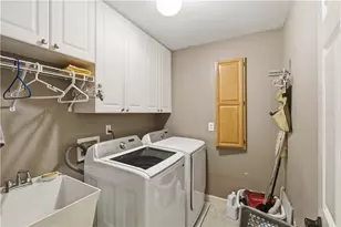 330 Satterwhite Dr, Alpharetta, GA 30022 - Photo 32