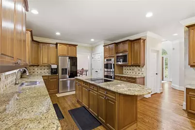 330 Satterwhite Drive, Alpharetta, GA 30022 - Photo 12