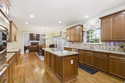 330 Satterwhite Drive, Alpharetta, GA 30022 - Photo 8