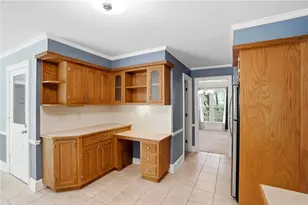 3660 Laurel Ln NE, Conyers, GA 30012 - Photo 10