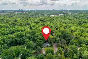 335 Thornwood Dr, Atlanta, GA 30328 - Photo 56