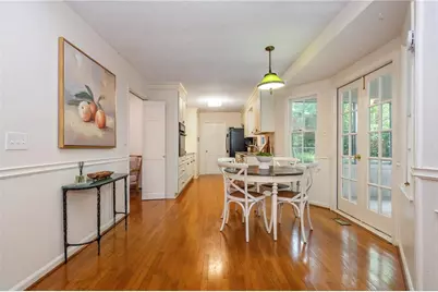335 Thornwood Drive, Atlanta, GA 30328 - Photo 20