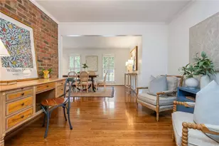 335 Thornwood Dr, Atlanta, GA 30328 - Photo 10