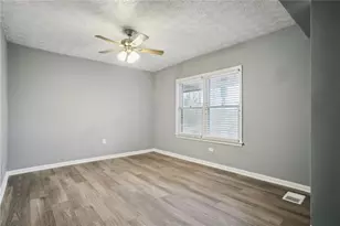 1402 Shadowbrook Dr, Marietta, GA 30062 - Photo 12