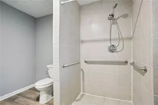 1402 Shadowbrook Dr, Marietta, GA 30062 - Photo 14