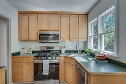 255 S Columbia Drive, Decatur, GA 30030 - Photo 10