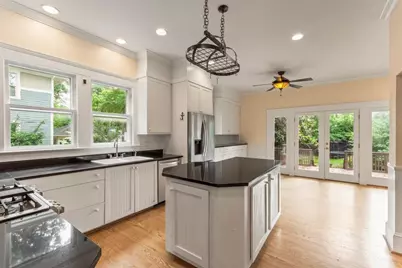327 Adams Street, Decatur, GA 30030 - Photo 10