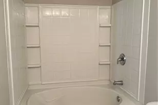 1492 Liberty Pkwy NW, Atlanta, GA 30318 - Photo 14