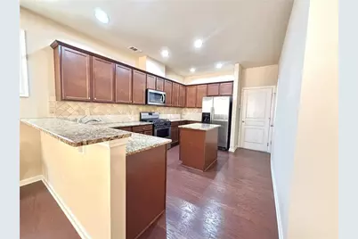 6215 Crested Moss Drive, Alpharetta, GA 30004 - Photo 8