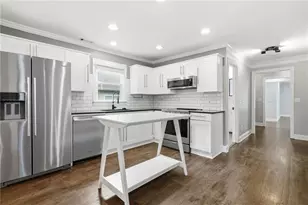 2266 Memorial Dr SE, Atlanta, GA 30317 - Photo 10