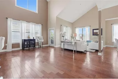 799 Hammond Drive #402, Atlanta, GA 30328 - Photo 4