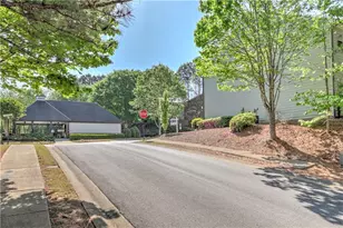 605 Summit Pt, Canton, GA 30114 - Photo 54