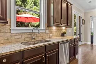 12460 Pindell Cir, Alpharetta, GA 30004 - Photo 14