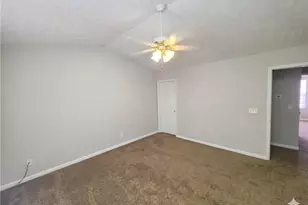5737 Strathmoor Manor Cir, Lithonia, GA 30058 - Photo 16