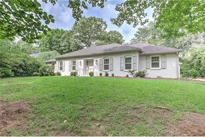 7350 Hunters Branch Drive, Atlanta, GA 30328 - Photo 4