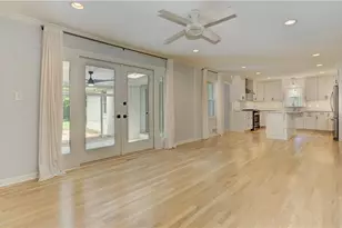 7350 Hunters Branch Dr, Atlanta, GA 30328 - Photo 26