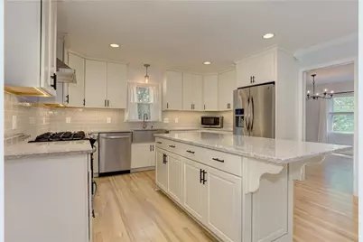 7350 Hunters Branch Drive, Atlanta, GA 30328 - Photo 34