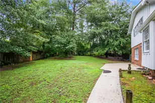 2458 Dunkerrin Ln, Atlanta, GA 30360 - Photo 8