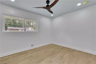 4255 Glenda Dr, College Park, GA 30337 - Photo 14