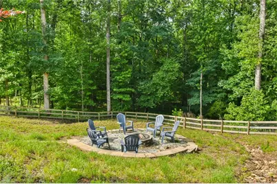 5930 Mountain Laurel Walk, Flowery Branch, GA 30542 - Photo 10