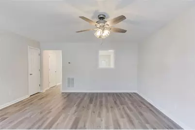 2776 Valley Green Drive, Gainesville, GA 30504 - Photo 6
