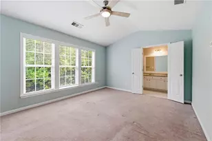 4011 Edgecomb Dr, Roswell, GA 30075 - Photo 16