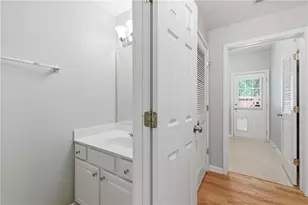 4011 Edgecomb Dr, Roswell, GA 30075 - Photo 22