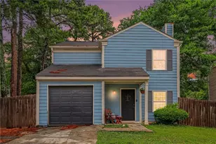 6155 Charring Cross Ct, Lithonia, GA 30058 - Photo 2