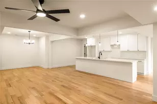 4736 Bridgewater Dr SW, Lilburn, GA 30047 - Photo 32