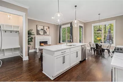 519 Holcomb Bridge Road, Norcross, GA 30071 - Photo 8