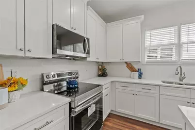 5209 Noble Village Way, Lilburn, GA 30047 - Photo 12