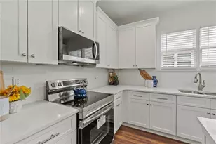 5209 Noble Vlg Wy, Lilburn, GA 30047 - Photo 12
