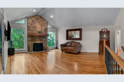 310 Saddle Creek Circle, Roswell, GA 30076 - Photo 10