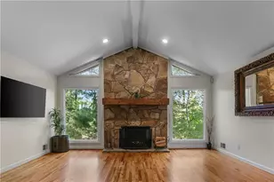 310 Saddle Creek Cir, Roswell, GA 30076 - Photo 4