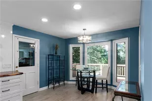 310 Saddle Creek Cir, Roswell, GA 30076 - Photo 12